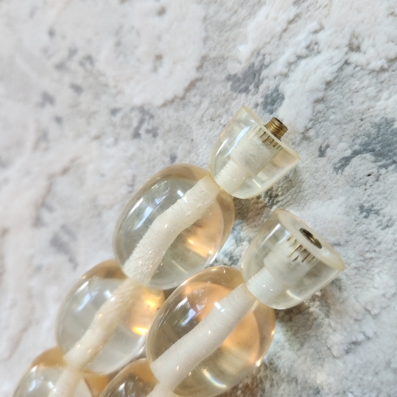 Chunky Acrylic Statement Necklace w/Screw Clasp - Picture 10 of 17